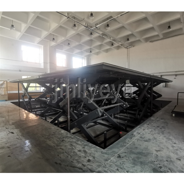 甘肃建筑大学配套设备（多组平台可分别升降、可同时升降）